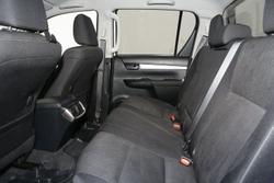 2023 Toyota Hilux SR5