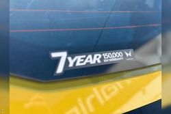 2025 Mahindra XUV3XO AX7L