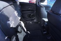 2016 Honda HR-V VTi-L