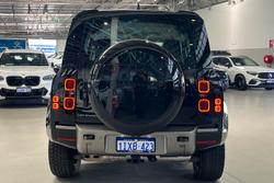 2023 Land Rover Defender 110 D300 X-Dynamic SE