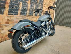 2026 HARLEY-DAVIDSON STREET BOB 117 (FXBB) ROAD DARK BILLARD GREY