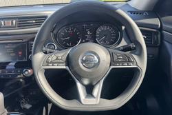 2022 Nissan X-TRAIL ST