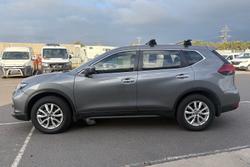 2022 Nissan X-TRAIL ST