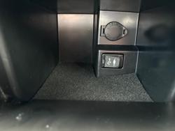 2017 Toyota Camry Altise