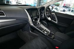 2025 Mitsubishi Pajero Sport GLX