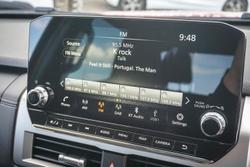 2025 Nissan Navara ST-X