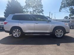 2013 Toyota Kluger Grande GSU40R Silver Pearl