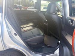 2013 Toyota Kluger Grande GSU40R Silver Pearl
