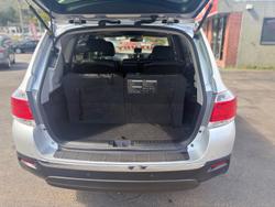 2013 Toyota Kluger Grande GSU40R Silver Pearl