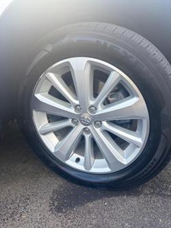 2013 Toyota Kluger Grande GSU40R Silver Pearl