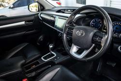 2018 Toyota Hilux SR5