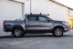 2018 Toyota Hilux SR5