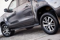 2018 Toyota Hilux SR5