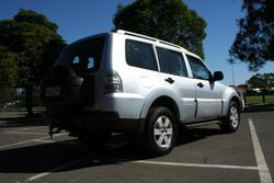 2007 Mitsubishi Pajero GLX NS 4X4 Cool Silver