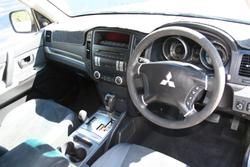 2007 Mitsubishi Pajero GLX NS 4X4 Cool Silver