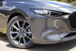 2025 Mazda 3 G20 Touring