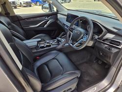 2024 LDV D90 Executive