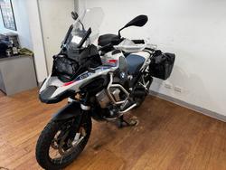 2023 BMW Motorrad R 1250 GS ADVENTURE RALLYE LIGHT WHITE UNI/RACINGBLUE MET/RACI