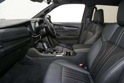 2025 Isuzu MU-X LS-T