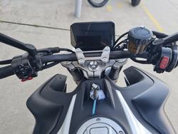 2023 CFMOTO 450 NK White