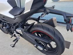 2023 CFMOTO 450 NK White