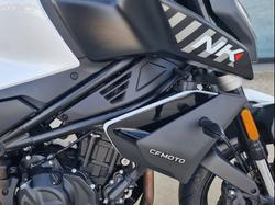 2023 CFMOTO 450 NK White