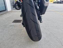 2023 CFMOTO 450 NK White