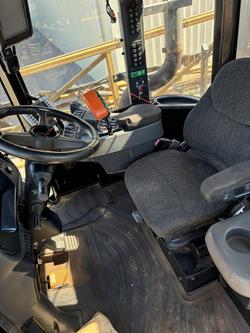 2012 Rogator 1300 Self-Propelled Sprayer