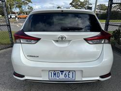 2016 Toyota Corolla Ascent ZRE182R Glacier White