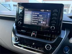 2021 Toyota Corolla Touring G-X  Hybrid
