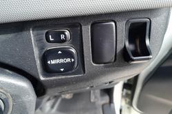 2009 Toyota Hiace KDH201R MY10