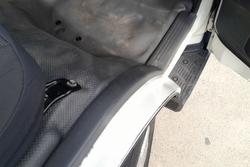 2007 Toyota Hiace LWB TRH201R French Vanilla