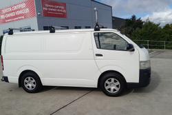 2007 Toyota Hiace LWB TRH201R French Vanilla