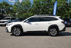 2025 Subaru Outback AWD Touring XT