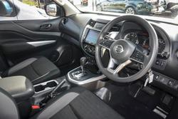 2024 Nissan Navara SL
