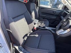 2026 Nissan Navara ST D27 MY26 4X4 Dual Range Blizzard White