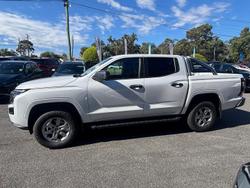 2026 Nissan Navara ST D27 MY26 4X4 Dual Range Blizzard White