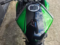 2025 Kawasaki Z H2 (ZR1000K) GREEN