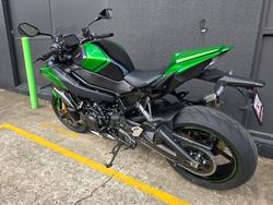 2025 Kawasaki Z H2 (ZR1000K) GREEN