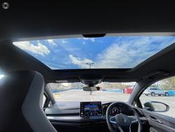 2025 Volkswagen Golf 110TSI R-Line