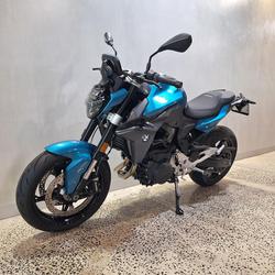 2025 BMW F 900 R