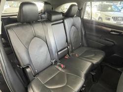 2022 Toyota Kluger Grande