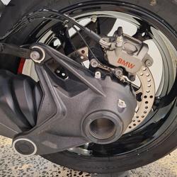 2025 BMW R 1300 R Performance
