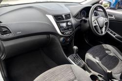 2015 Hyundai Accent Active