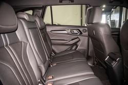 2025 Isuzu MU-X LS-T