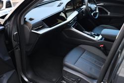 2025 Audi Q5 TFSI 150kW