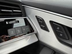 2025 Audi Q7 50 TDI S line