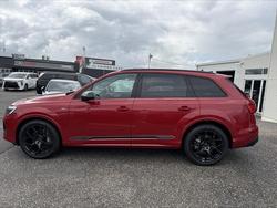 2025 Audi Q7 50 TDI S line