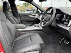 2025 Audi Q7 50 TDI S line