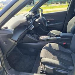 2023 Peugeot e-2008 GT